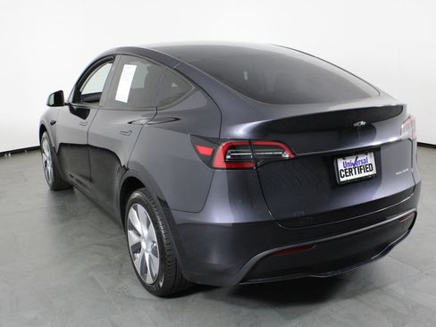 Used 2024 Tesla Model Y Long Range AWD/4WD image 15