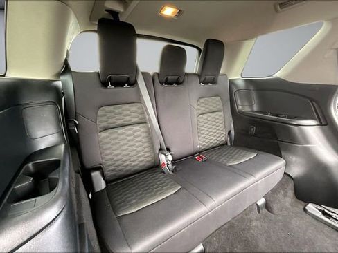 Certified 2024 Nissan Pathfinder SV FWD image 26