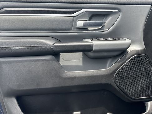 Used 2022 RAM 1500 Big Horn AWD/4WD image 13