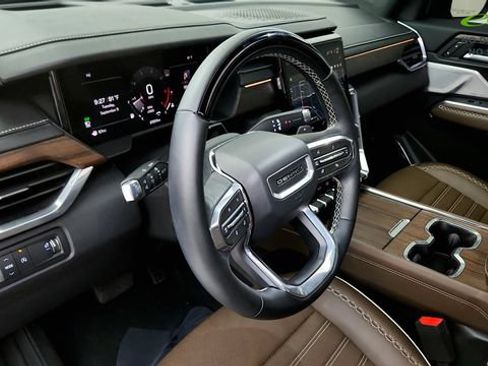 Used 2026 GMC Acadia Denali Ultimate FWD image 51