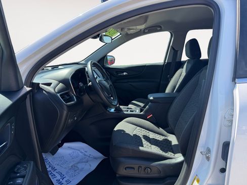 Used 2024 Chevrolet Equinox LT image 9