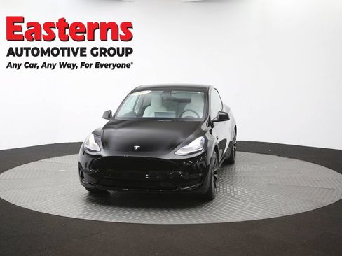 Used 2021 Tesla Model Y Long Range AWD/4WD image 48