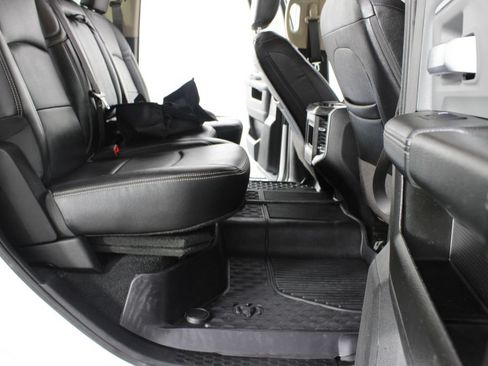 Used 2019 RAM 2500 Big Horn AWD/4WD image 18
