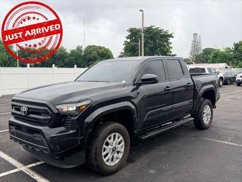 Used 2025 Toyota Tacoma SR RWD image 1