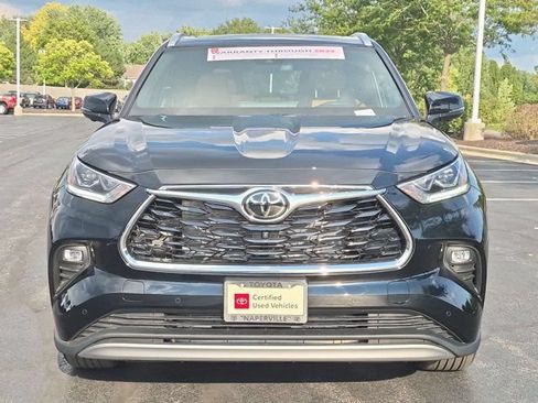 Used 2026 Toyota Highlander Platinum AWD/4WD image 5