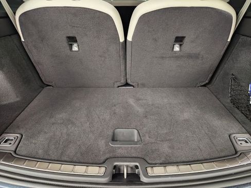 New 2025 Volvo EX90 Ultra w/ Protection Package Premier image 32