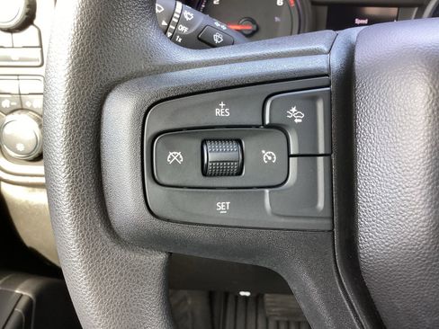 Used 2024 Chevrolet Silverado 2500 Custom w/ Custom Value Package image 28