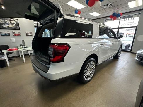 Used 2023 Ford Expedition Max Limited image 21