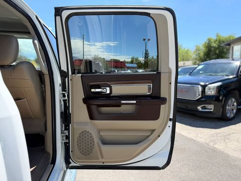 Used 2013 RAM 2500 Laramie w/ Convenience Group AWD/4WD image 15