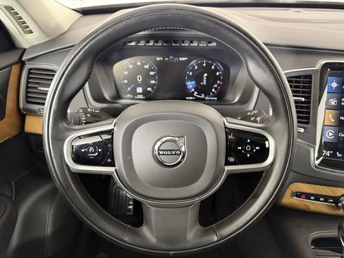 Used 2021 Volvo XC90 T6 Momentum w/ Climate Package AWD/4WD image 23