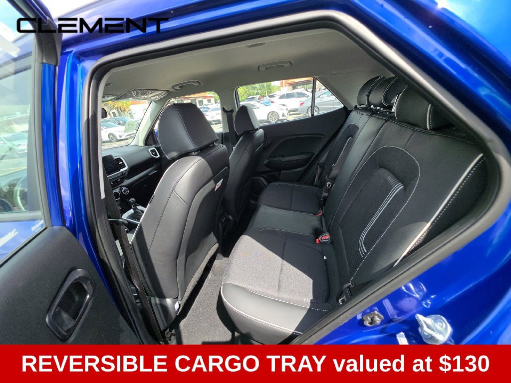 Used 2025 Hyundai Venue Limited FWD image 5