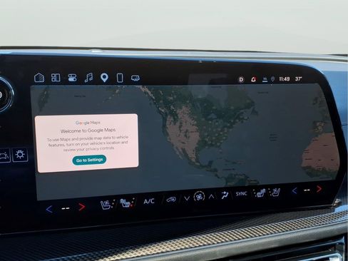 Used 2025 Chevrolet Traverse High Country w/ LPO, Floor Liner Package image 16