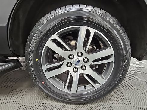 Used 2024 Ford Expedition Limited image 48