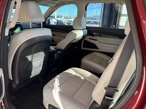 Used 2024 Kia Telluride SX image 17
