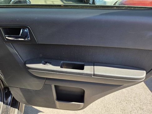 Used 2011 Ford Escape XLT w/ 202A Rapid Spec Order Code image 11