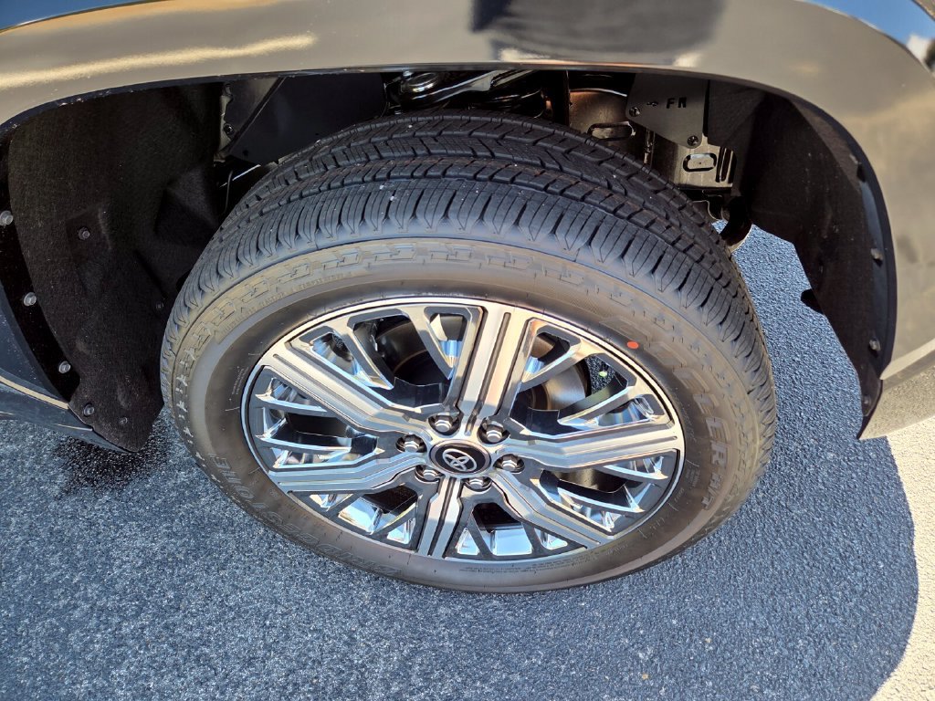 New 2026 Toyota Tundra Capstone AWD/4WD image 16