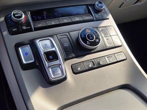 Used 2021 Hyundai Palisade Limited image 29