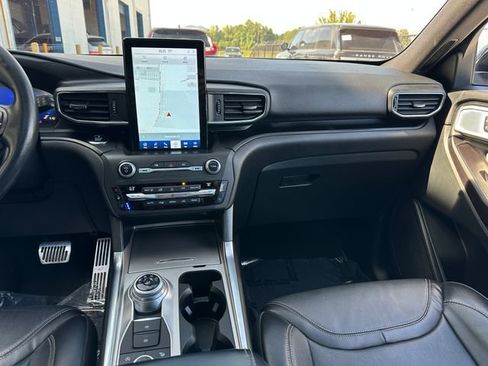 Used 2020 Ford Explorer ST w/ ST Street Pack AWD/4WD image 15