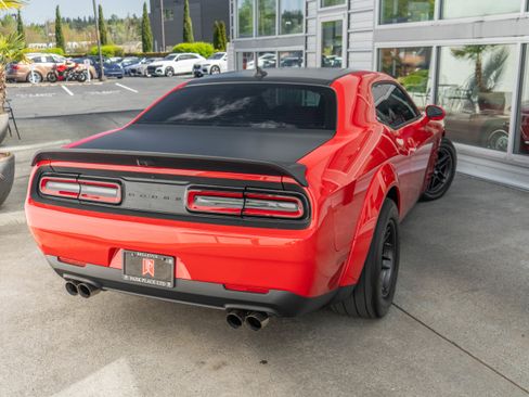 Used 2023 Dodge Challenger SRT Hellcat Redeye RWD image 6