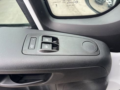 New 2026 RAM ProMaster 2500 image 18