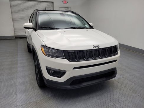 Used 2020 Jeep Compass Latitude image 14