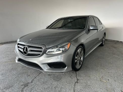 Used 2015 Mercedes-Benz E 350 Sedan image 1