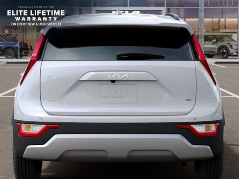 New 2026 Kia Niro EX FWD image 14
