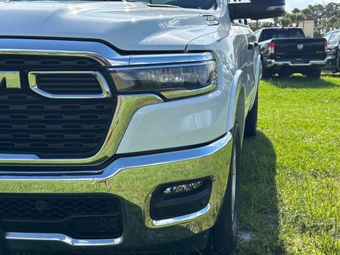 Certified 2025 RAM 1500 Big Horn AWD/4WD image 9