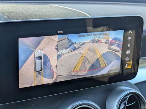 Used 2022 Mercedes-Benz GLC 300 4MATIC image 13