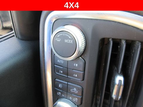 Used 2021 GMC Sierra 1500 AT4 w/ AT4 Preferred Package AWD/4WD image 32