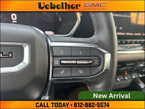 Used 2023 GMC Canyon Denali image 31