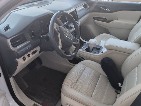 Used 2023 GMC Acadia Denali w/ LPO, 'HIT The Road' Package AWD/4WD image 3