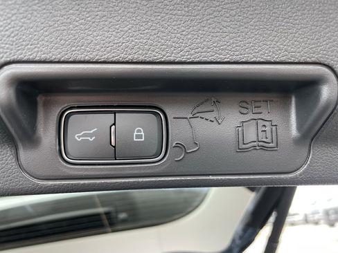 New 2026 Ford Explorer Active w/ Active Comfort Package image 38