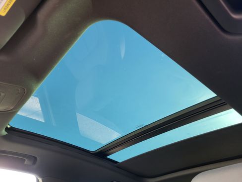 Used 2022 Audi Q3 2.0T Premium w/ Convenience Package image 25