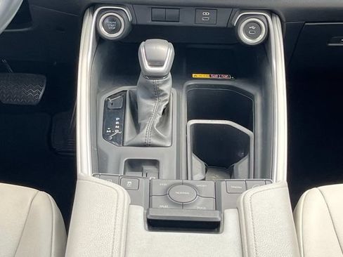 Used 2024 Toyota Grand Highlander AWD image 14