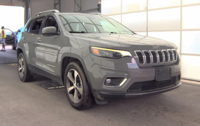 Used 2020 Jeep Cherokee Limited AWD/4WD image 2