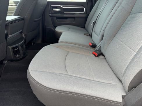 Used 2024 RAM 2500 Big Horn image 26