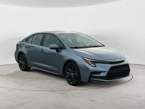 Used 2023 Toyota Corolla XSE FWD image 7