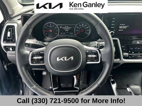 Certified 2023 Kia Sorento S FWD image 33