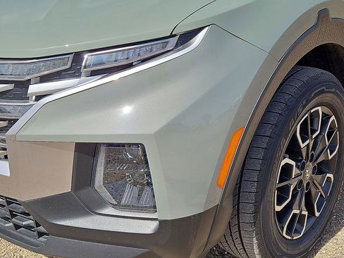 Used 2022 Hyundai Santa Cruz SEL Premium w/ Cargo Package image 10