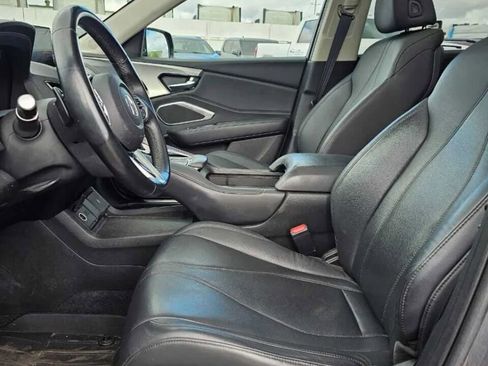 Used 2019 Acura RDX SH-AWD image 11