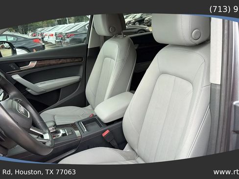 Used 2018 Audi Q5 2.0T Premium w/ Convenience Package AWD/4WD image 21