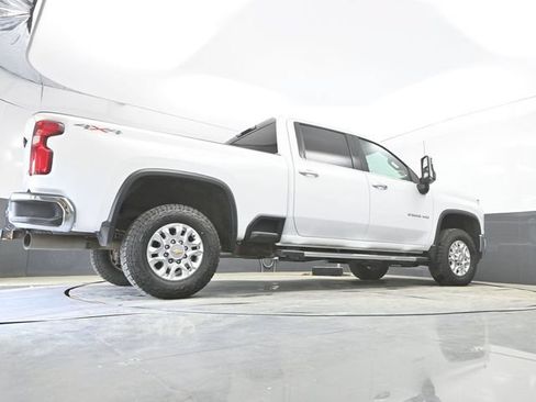 Used 2023 Chevrolet Silverado 2500 LTZ w/ Safety Package AWD/4WD image 32