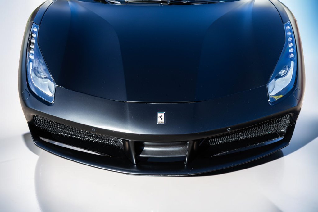 Certified 2018 Ferrari 488 GTB RWD image 14