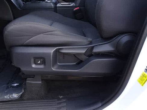 Used 2025 Toyota Tacoma SR5 RWD image 18
