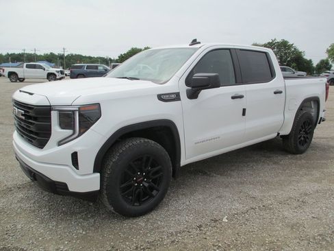 New 2026 GMC Sierra 1500 Pro w/ Graphite Edition AWD/4WD image 9
