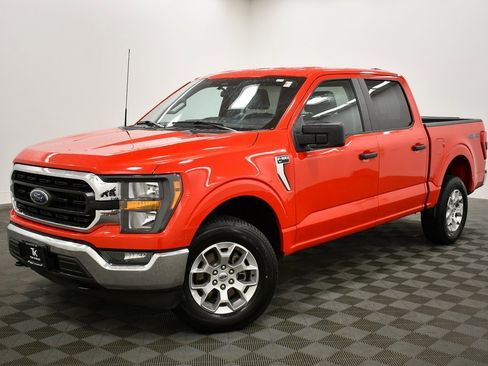 Used 2023 Ford F150 XLT image 2
