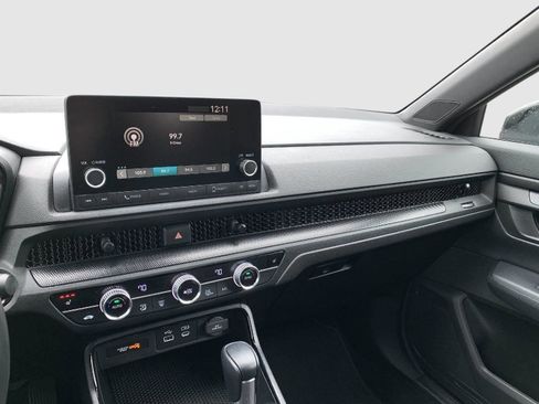 Used 2023 Honda CR-V Sport image 21