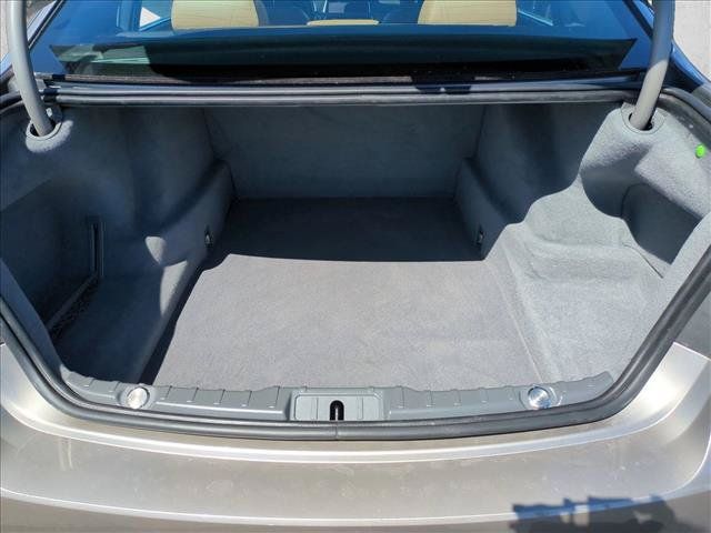 Used 2015 BMW 750Li RWD image 6
