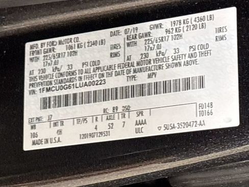 Used 2020 Ford Escape SE FWD image 23